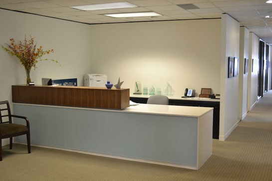 Teutsch-Partners desk